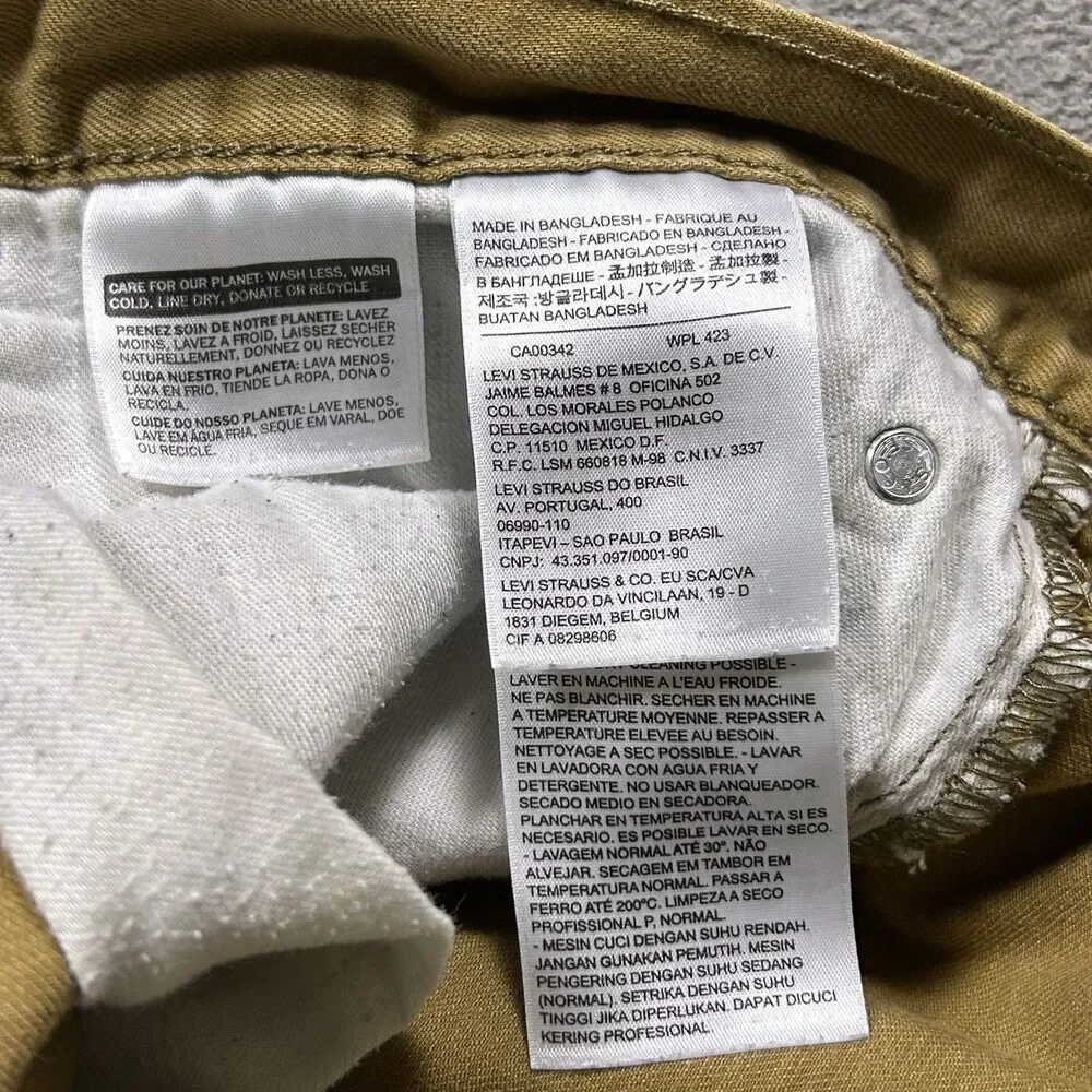 Levis up sale